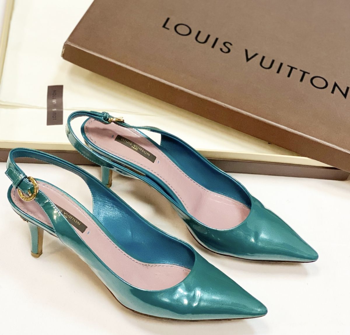 Туфли Louis Vuitton размер 37.5 цена 10 770 руб 