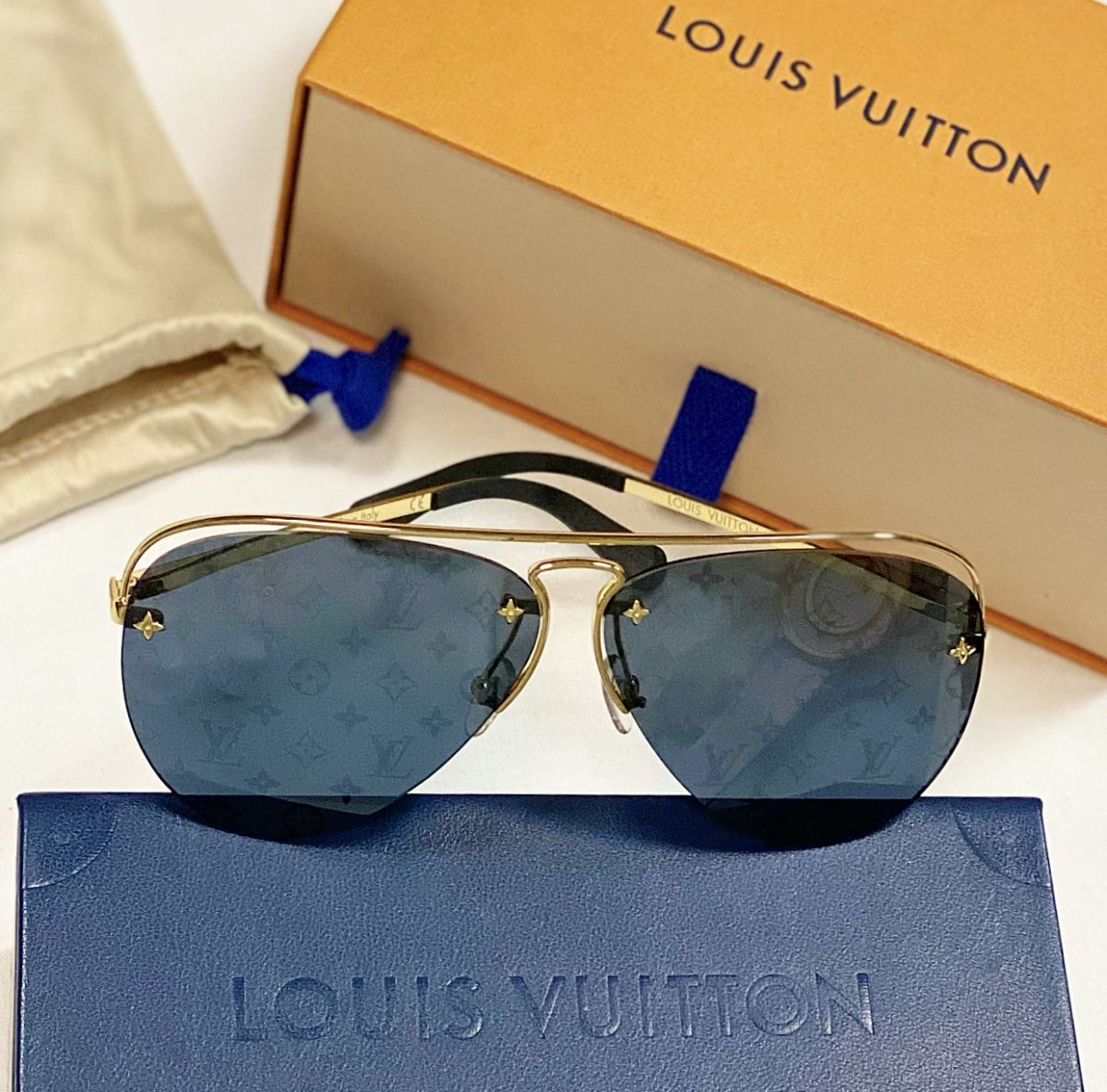 Очки Louis Vuitton цена 23 078 руб 