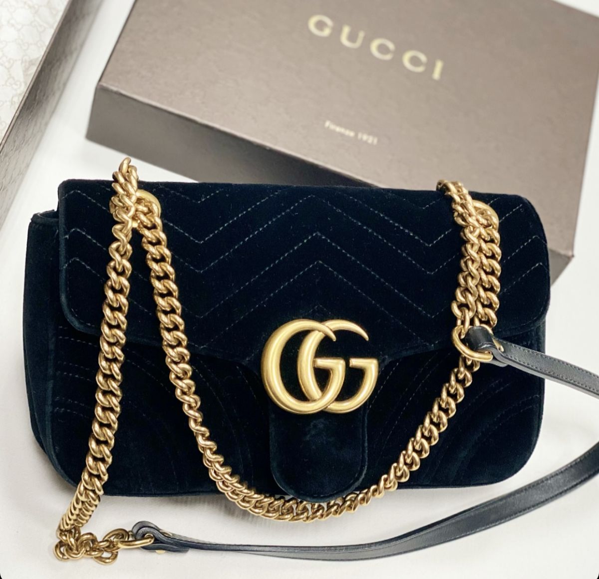 Сумка Gucci размер 25/15 цена 84 616 руб 