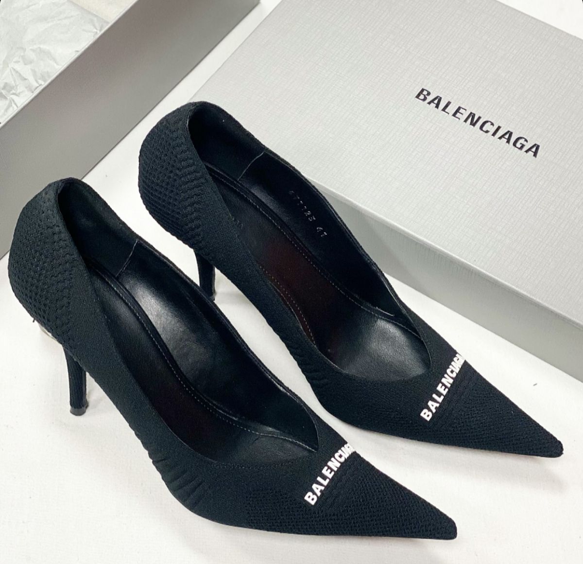 Туфли Balenciaga размер 41 цена 61 540 руб 