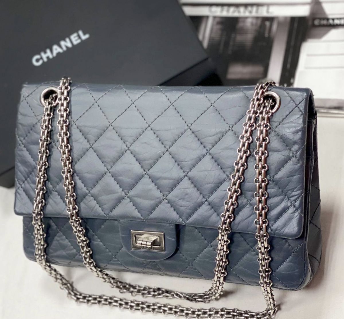 Сумка Chanel размер 27/17 цена 253 853 руб