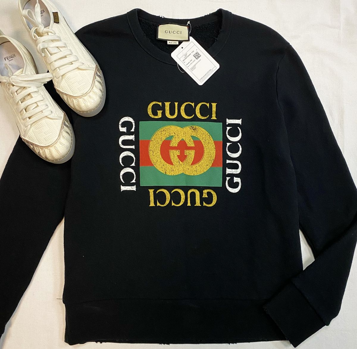 Толстовка Gucci размер XS цена 46 155 руб Кеды Fendi размер 38 цена 30 770 руб