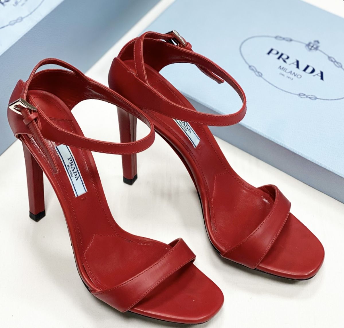 Босоножки Prada размер 38.5 цена 18 463 руб 