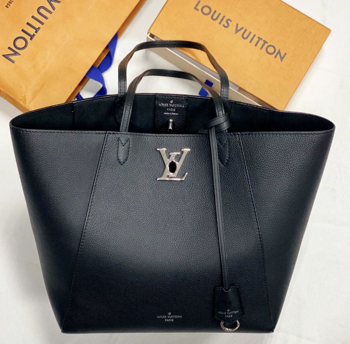 Сумка Louis Vuitton 30/27 цена 76 925 руб