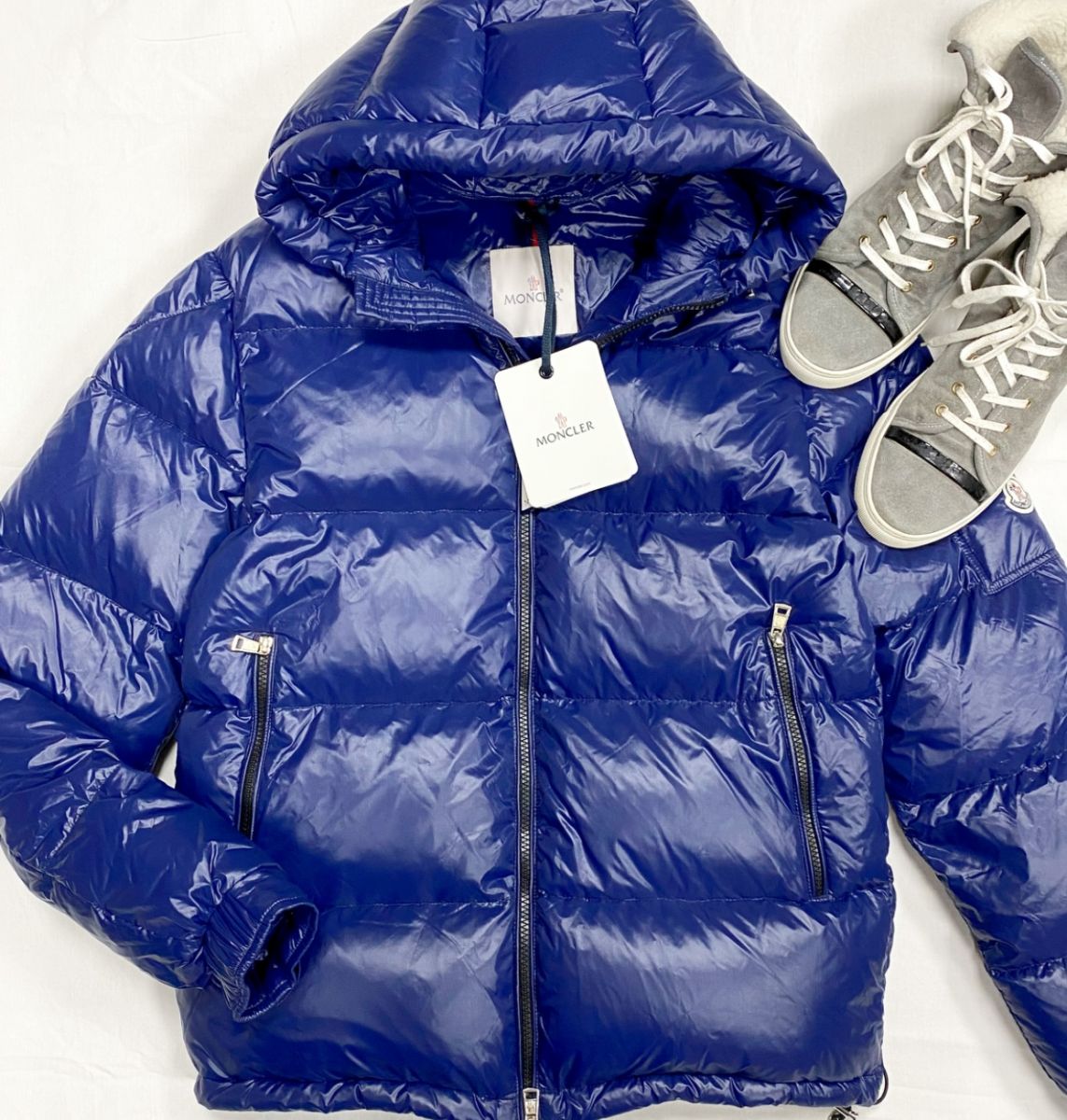 Пуховик Moncler размер 4 цена 46 155 руб 