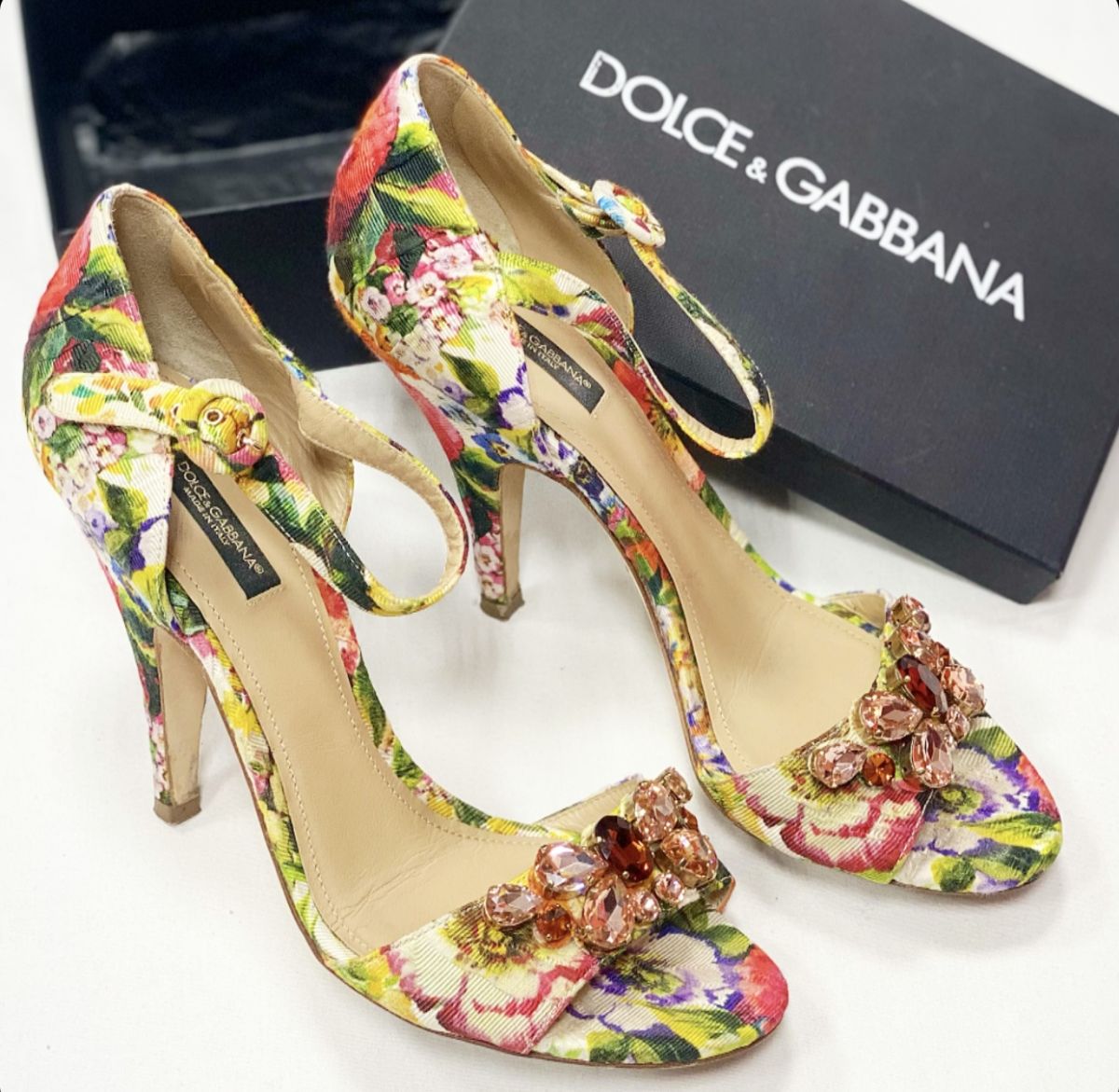 Босоножки Dolce Gabbana размер 39 цена 12 308 руб 