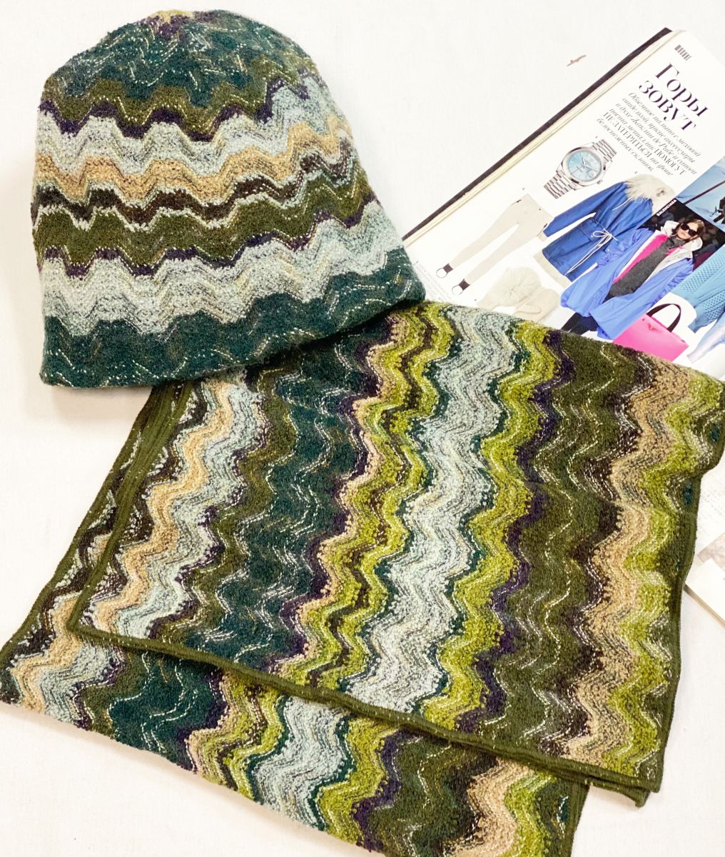 Комплект Шарф +Шапка Missoni цена 7 693 руб
