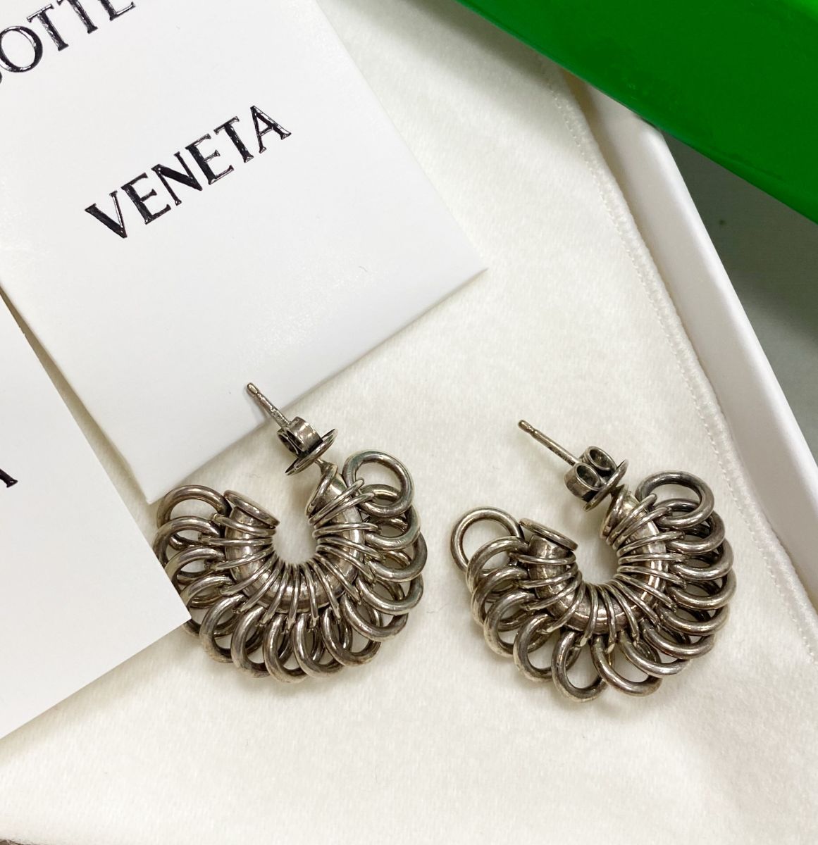 Серьги Bottega Veneta цена 26 155 руб/в коробке/ 