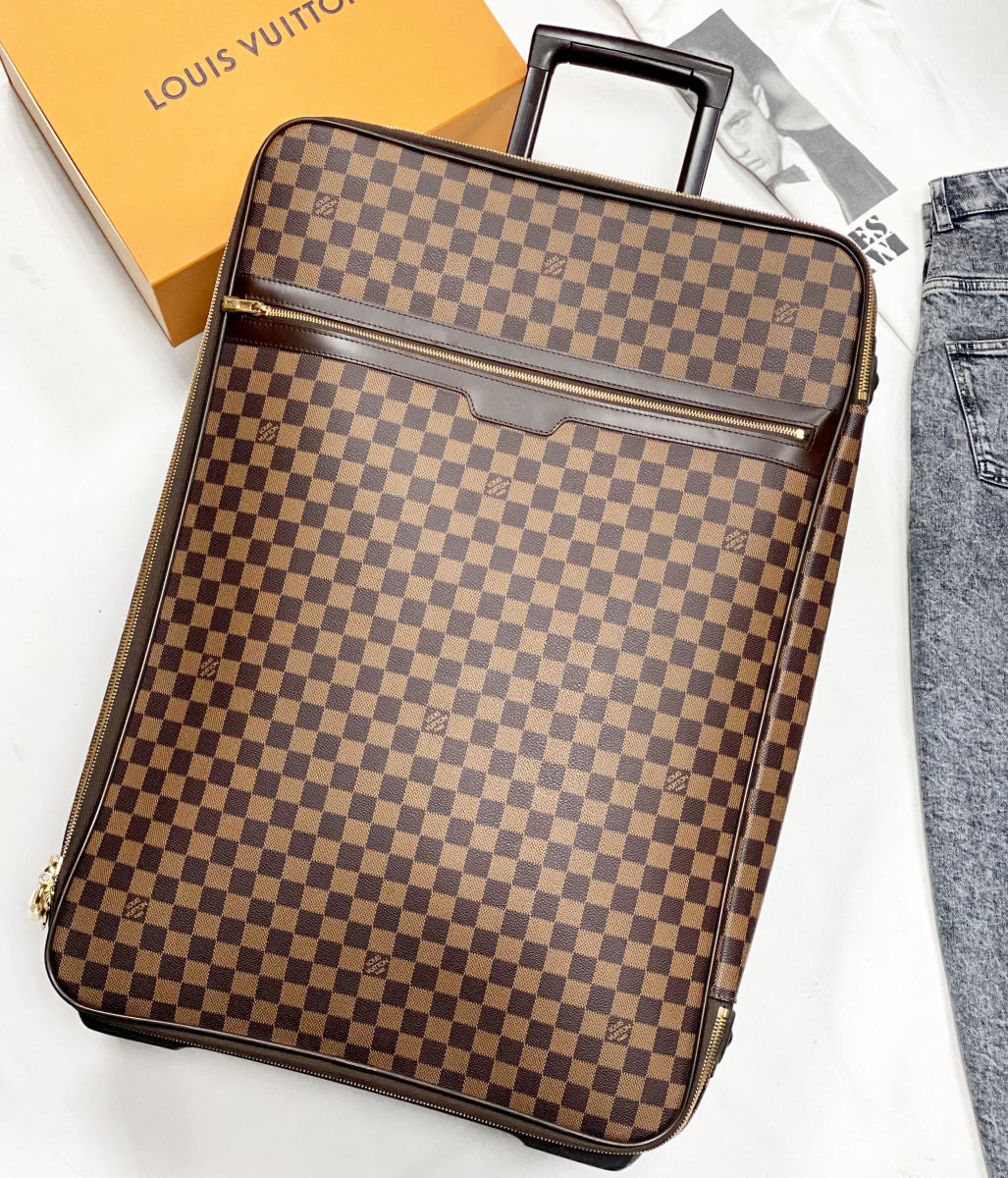 Чемодан Louis Vuitton размер 60/45 цена 153 850 руб 