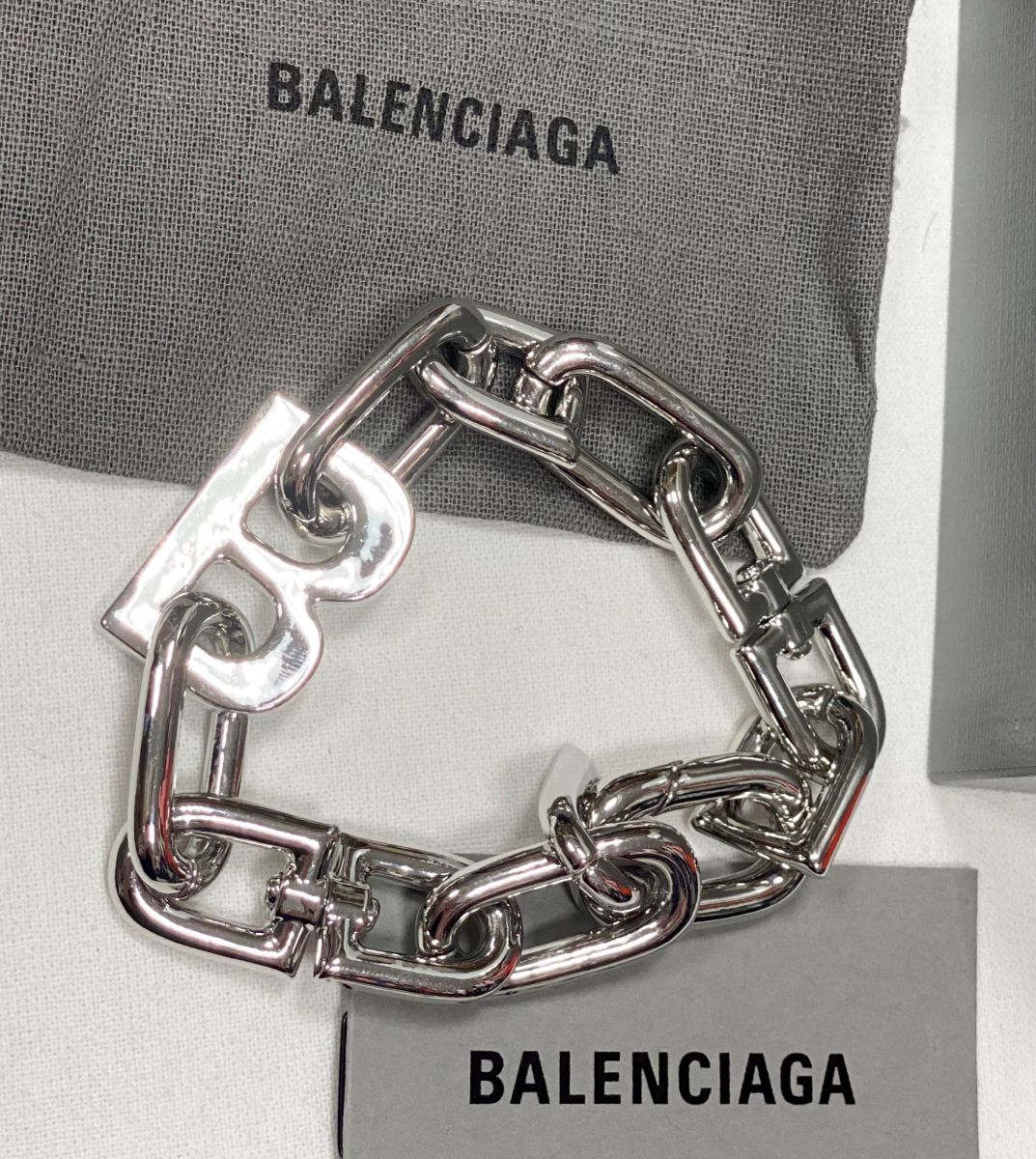 Браслет Balenciaga цена 12 308 руб / упаковка / 