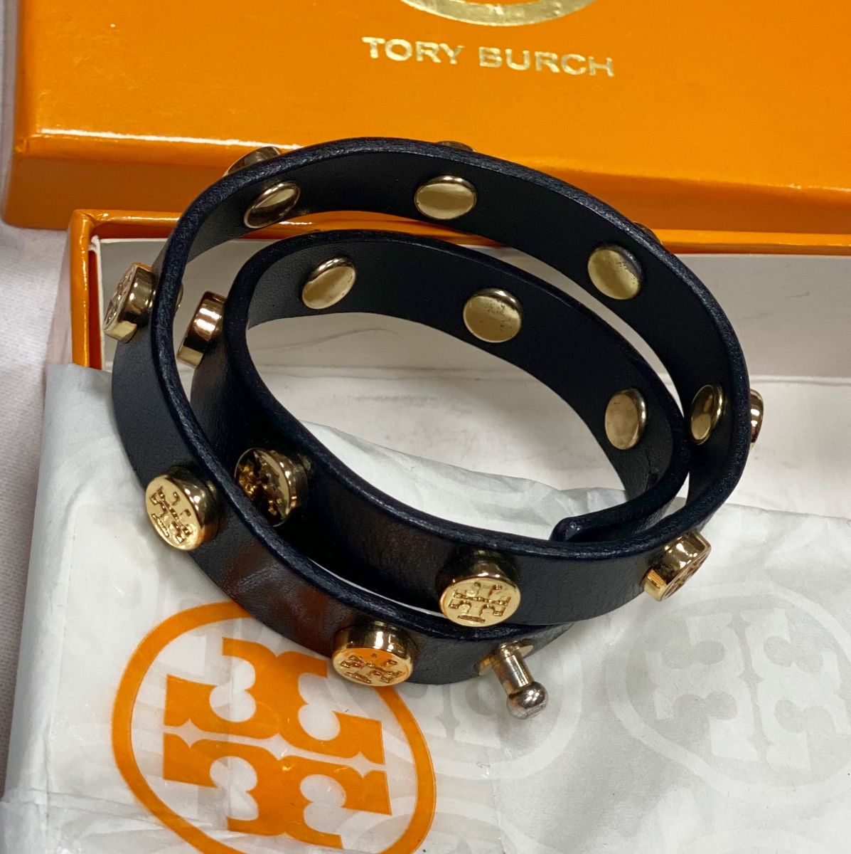 Браслет / кожа / металл / Tory Burch цена 3 078 руб 